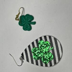 miss-matched St. Patrick's Day Patricks dangle earrings costume jewelry